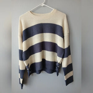 Pink Republic blue white long sleeve sweater size XL,lace up accents, scoop neck